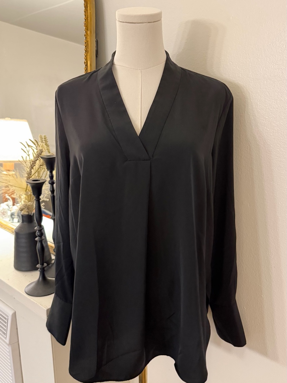 H&M Black V-Neck Long Sleeve Blouse